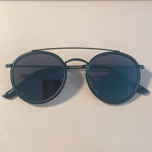 Women’s sunglasses